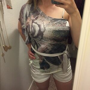 🌺🌺Off Shoulder Tank